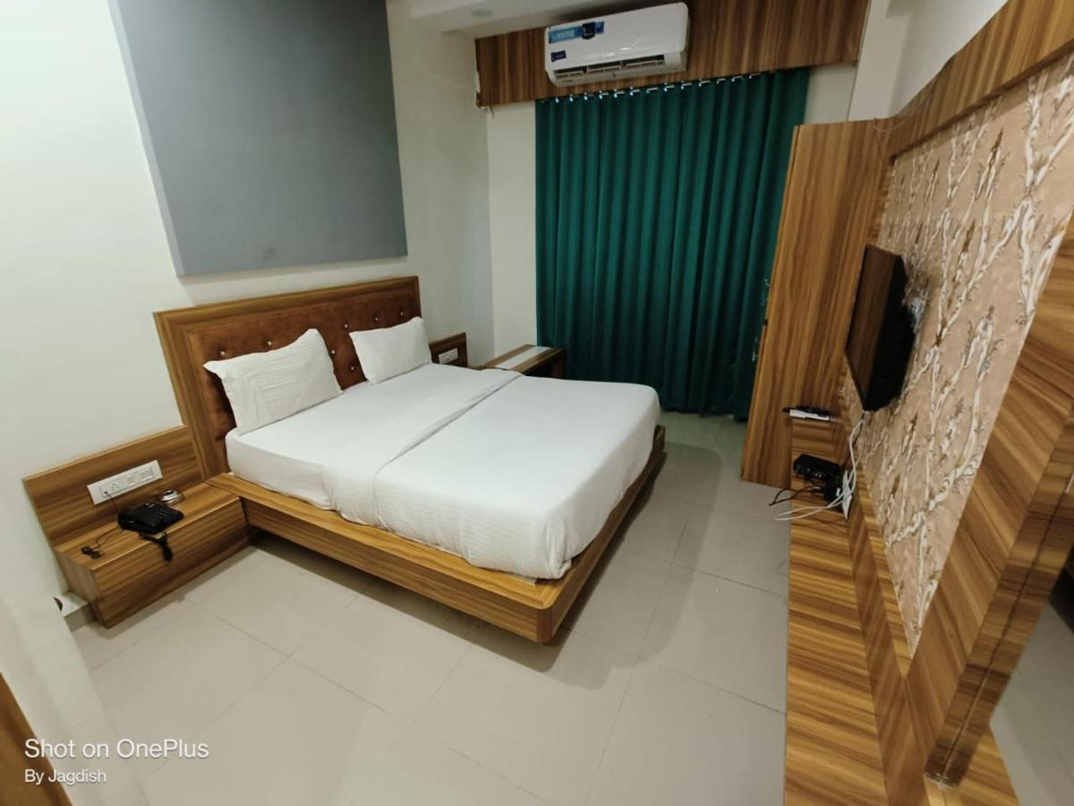 Hotel Asopalav Γκαντχιναγκάρ Εξωτερικό φωτογραφία