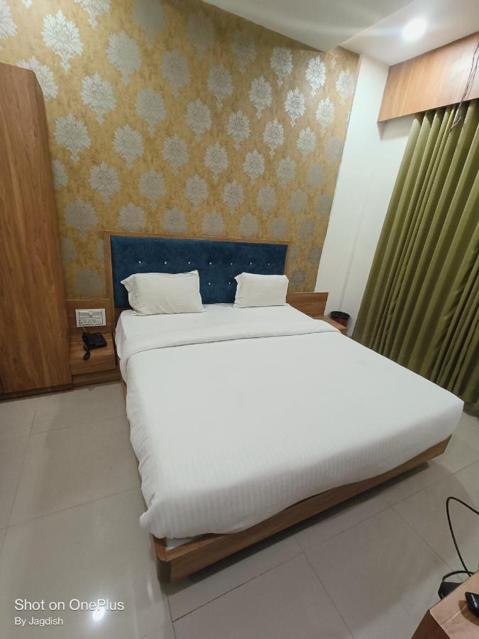 Hotel Asopalav Γκαντχιναγκάρ Εξωτερικό φωτογραφία